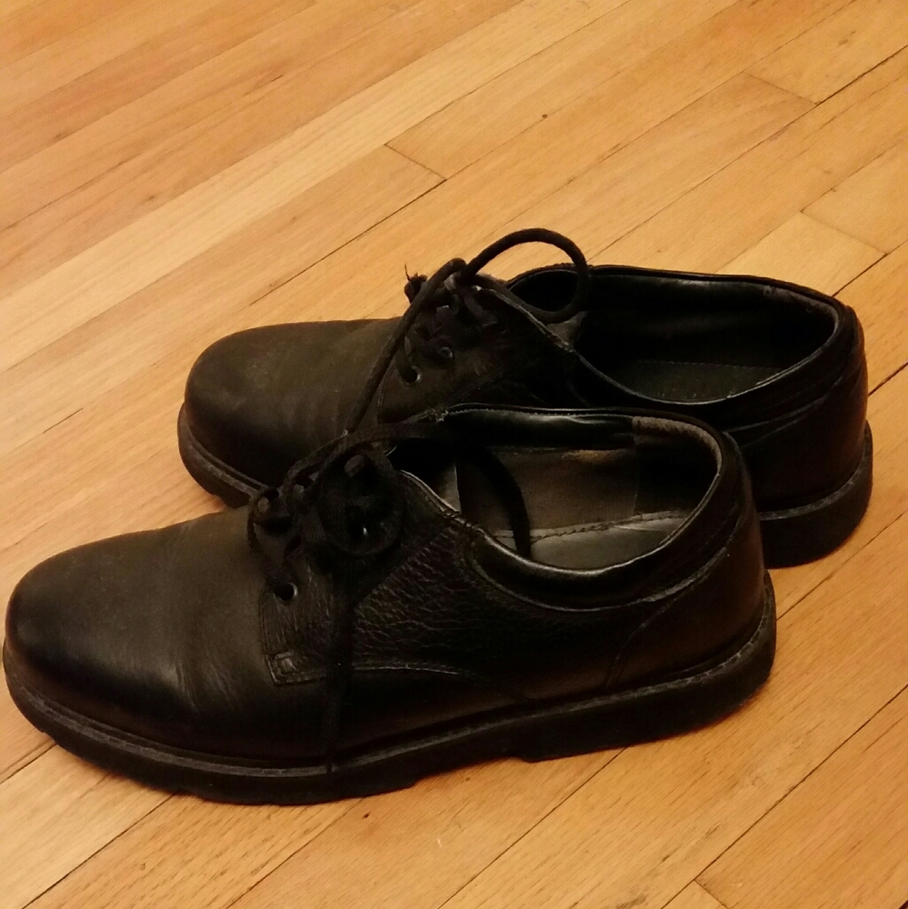 Bass Black Leather Shoes 11.5